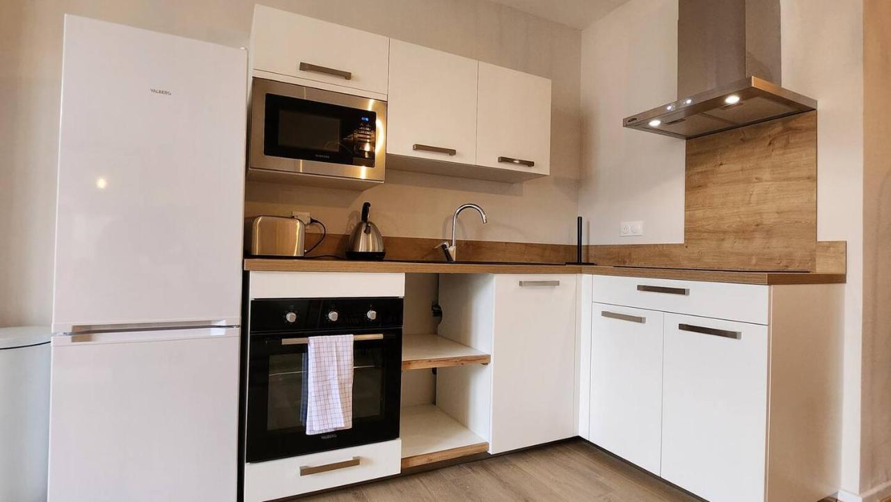 De Louis Apartment